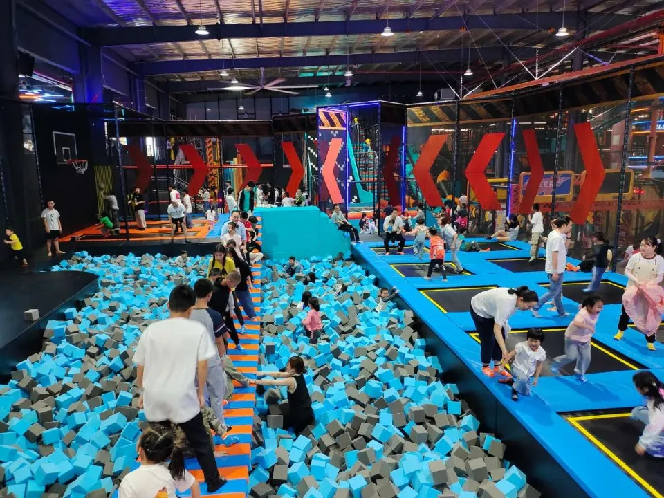 2025 Trampoline Park Design Concept