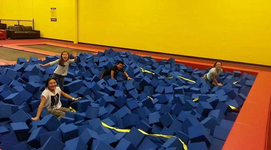 2025 Trampoline Park Design Concept