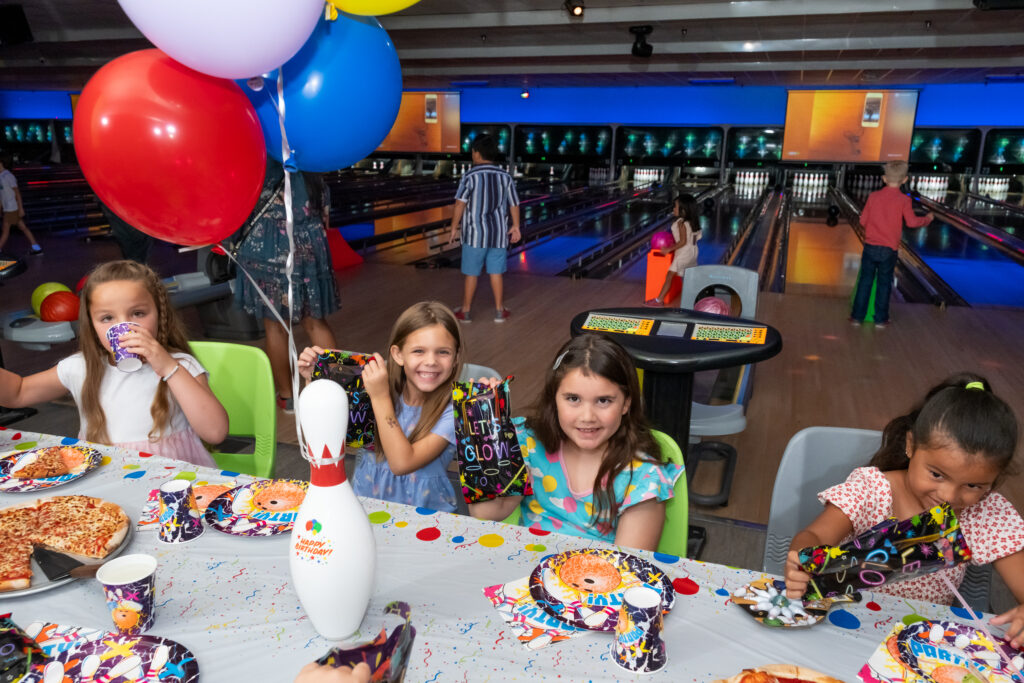 Family Entertainment Bowling Zone