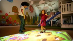 Interactive Projection Learning Games