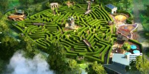 Themed Maze & Adventure Walk Attraction 2 What Defines A Commercial Themed Maze Setup
