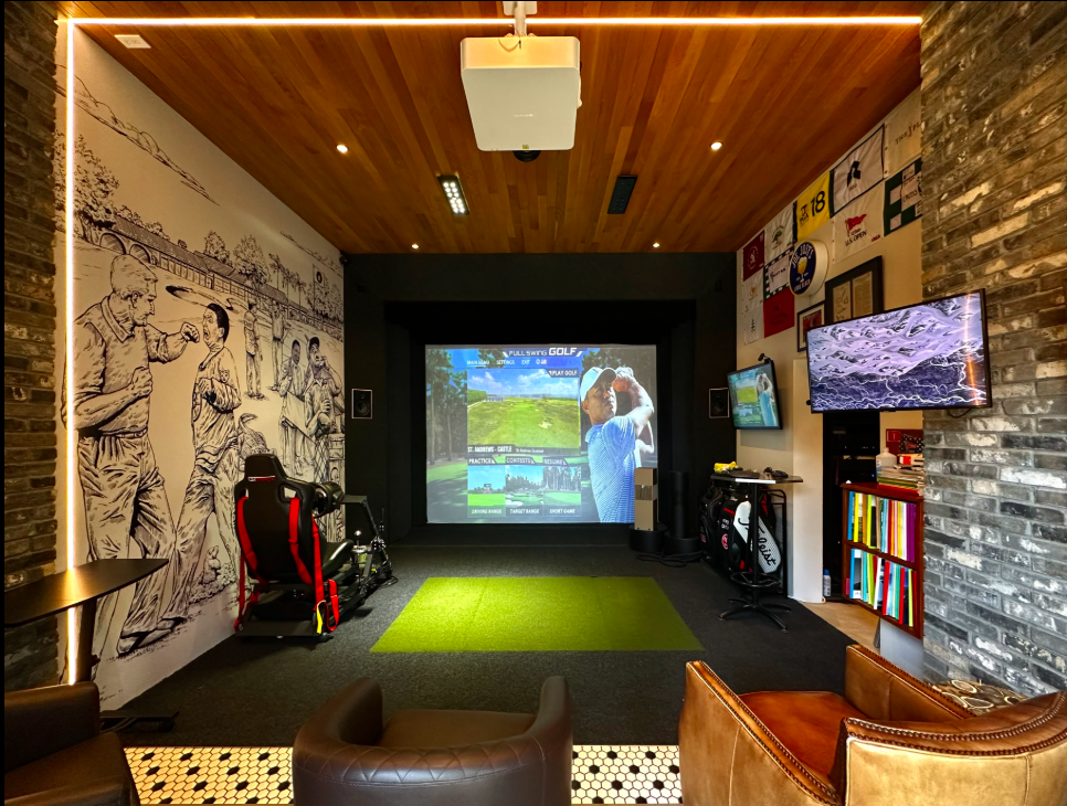 What Is A Digital Golf Simulator Venue
