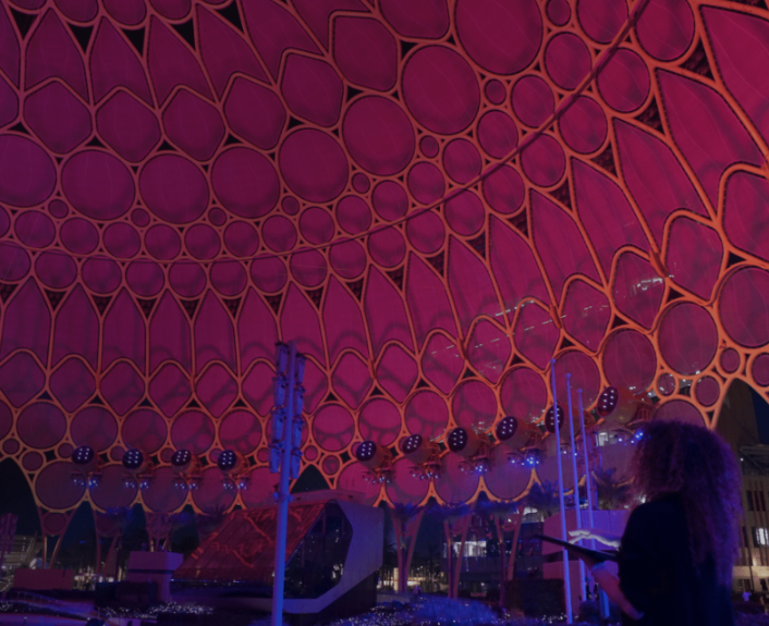 How to Launch a Holographic Gaming Arena: Investment and Business Strategy Guide 2