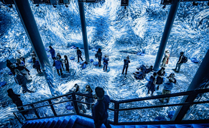 Surround the Senses: The Investment Power of 360° Immersive Projection Galleries 4 gloabal